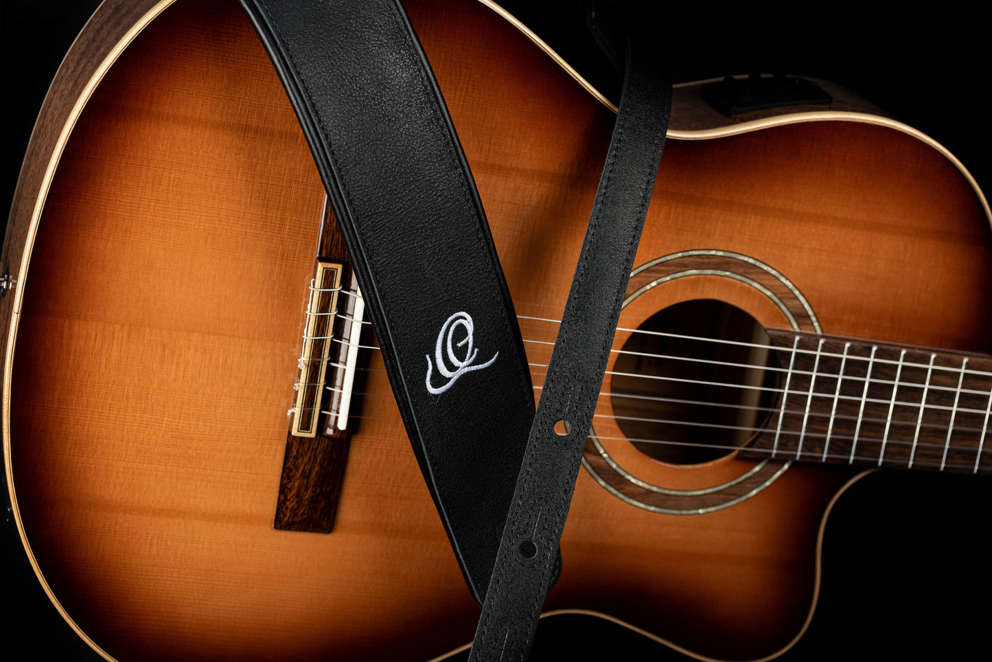 ORTEGA Echtledergitarrengurt - Black Hole