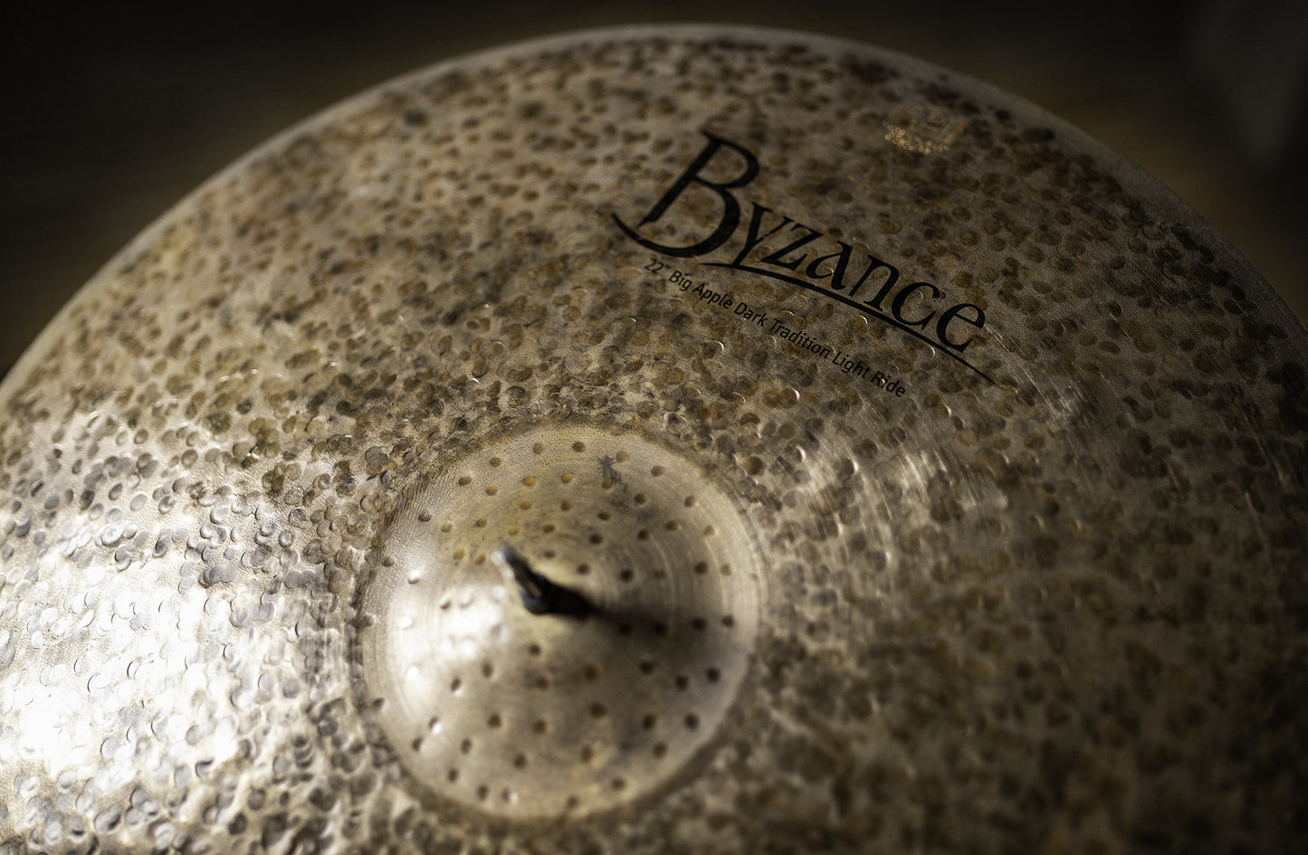 MEINL Cymbals Byzance Dark Big Apple Tradition Light Ride - 22"