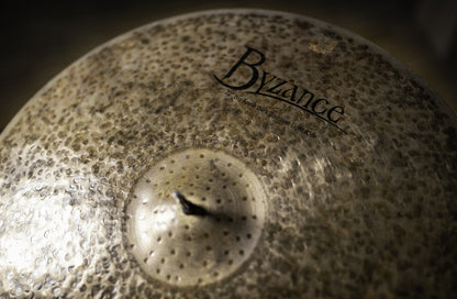 MEINL Cymbals Byzance Dark Big Apple Tradition Light Ride - 22"