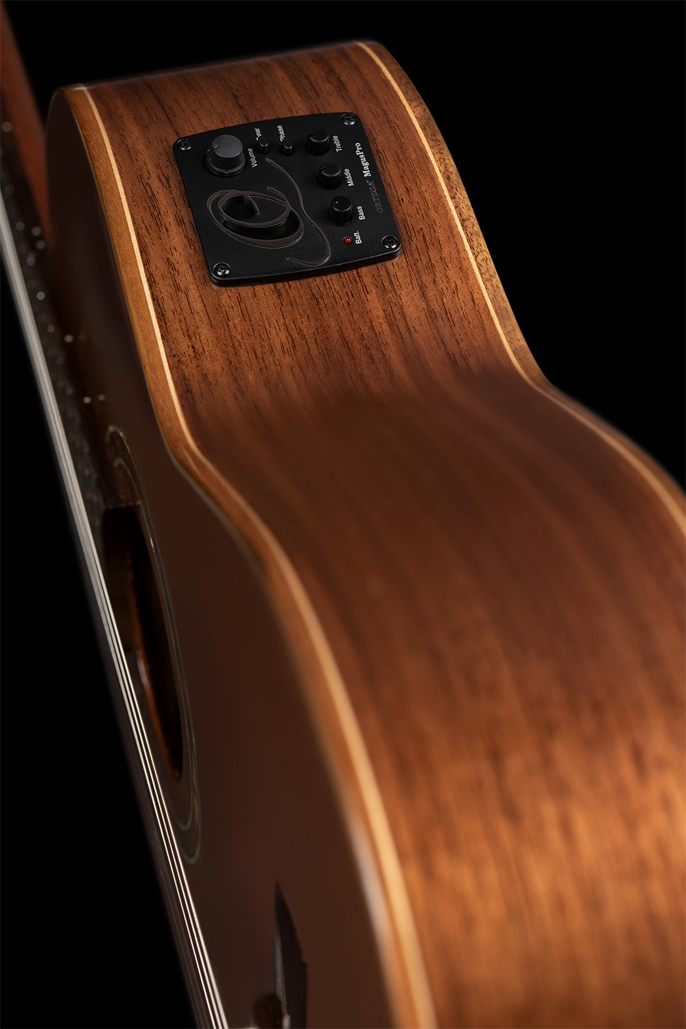 ORTEGA Performer Series 4/4 Konzertgitarre 6-String Lefty - Natural + Gigbag