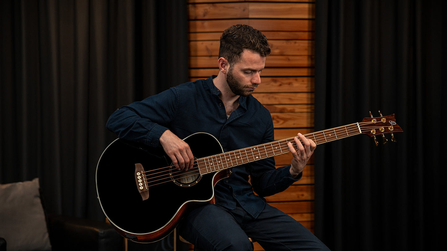 ORTEGA Deep Series 8 Acoustic Bass 5 String