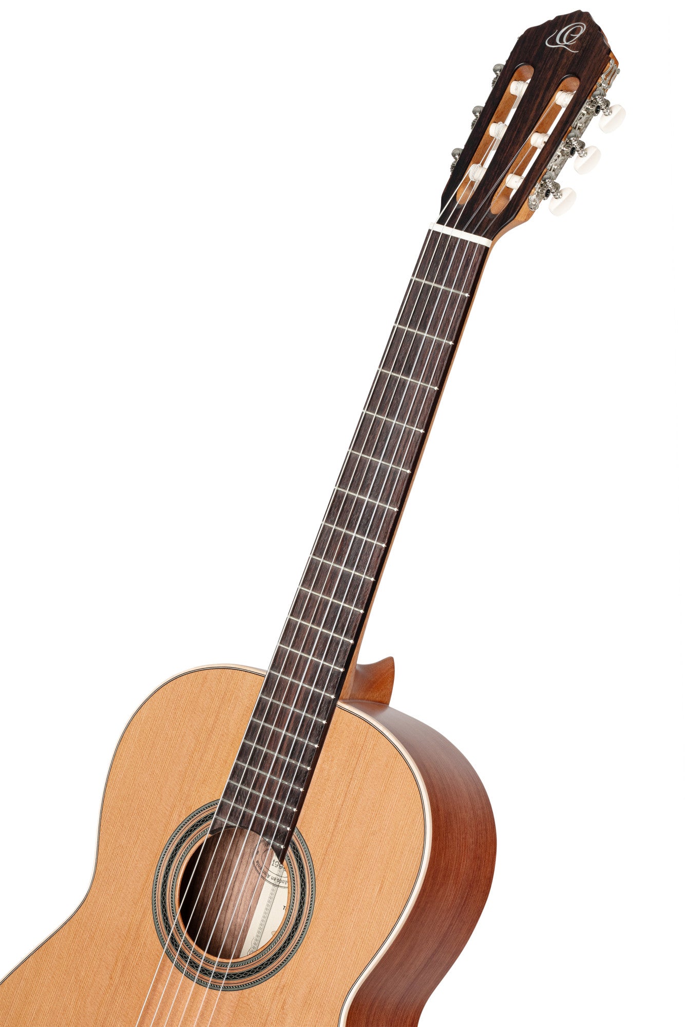 ORTEGA Traditional Series 4/4 Nylon String Guitar 6-String - Satin + Pro Gig Bag