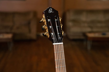 ORTEGA Performer Series 4/4 Thinline Konzertgitarre 6-String - Stained Red + Gigbag
