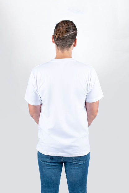 Tama t-shirt in white with Spray Paint frontprint