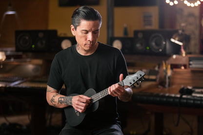 ORTEGA Horizon Series Concert Ukulele 4 String - Okoume Black