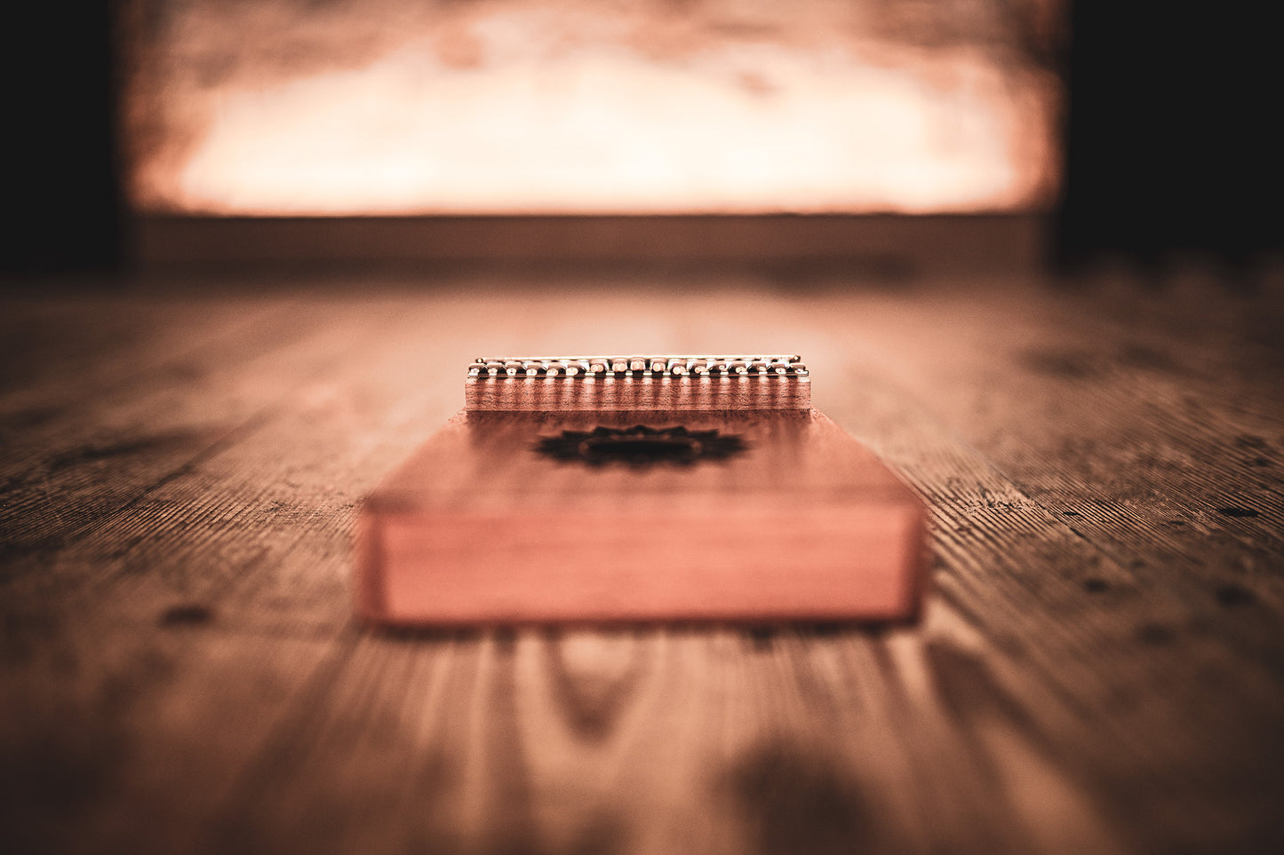 Meinl Sonic Energy Sound Hole Kalimba, 17 Töne, Mahagoni matt