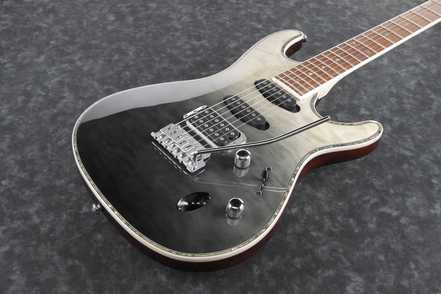 IBANEZ SA Electric Guitar 6-String - Black Mirage Gradation