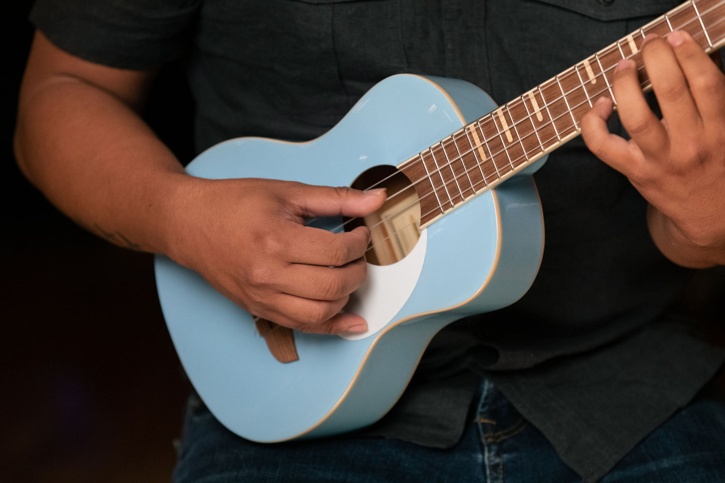 ORTEGA Gaucho Serie Ukulele 4 String - Sky Blue + Bag
