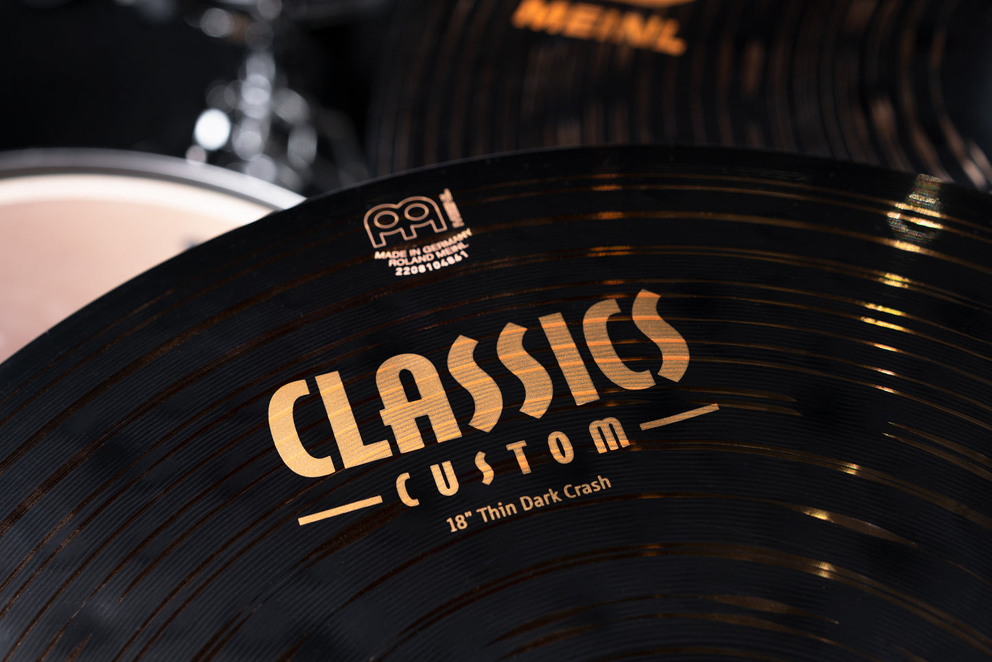 MEINL Cymbals Classics Custom Dark Thin Crash - 18"