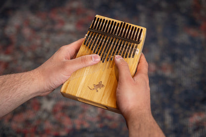 ORTEGA Lizard Series Kalimba 17 Keys - Solid Bamboo