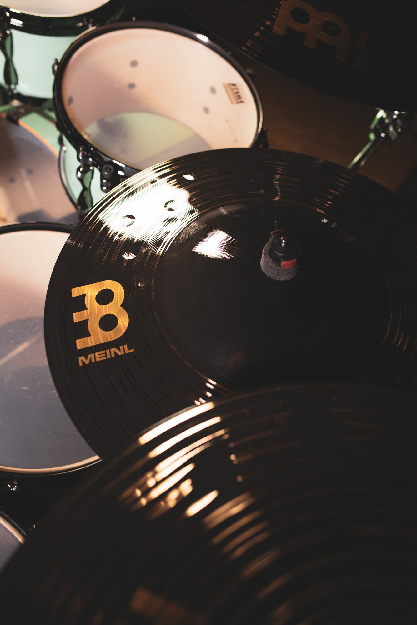 MEINL Cymbals Classics Custom Heavy Dark Heavy Big Bell Ride - 18"
