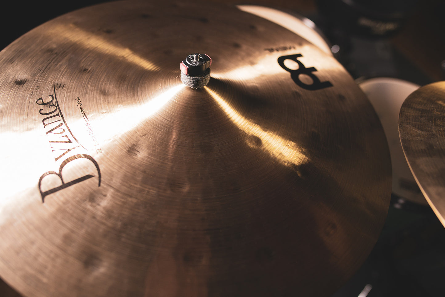 MEINL Cymbals Byzance Traditional Extra Thin Hammered Crash - 22"