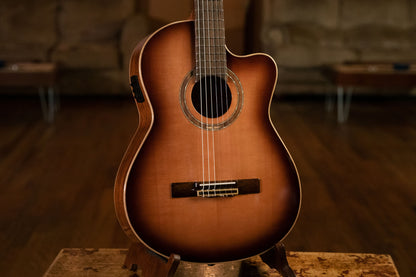 ORTEGA Performer Series 4/4 Konzertgitarre 6-String - Sunburst + Gigbag