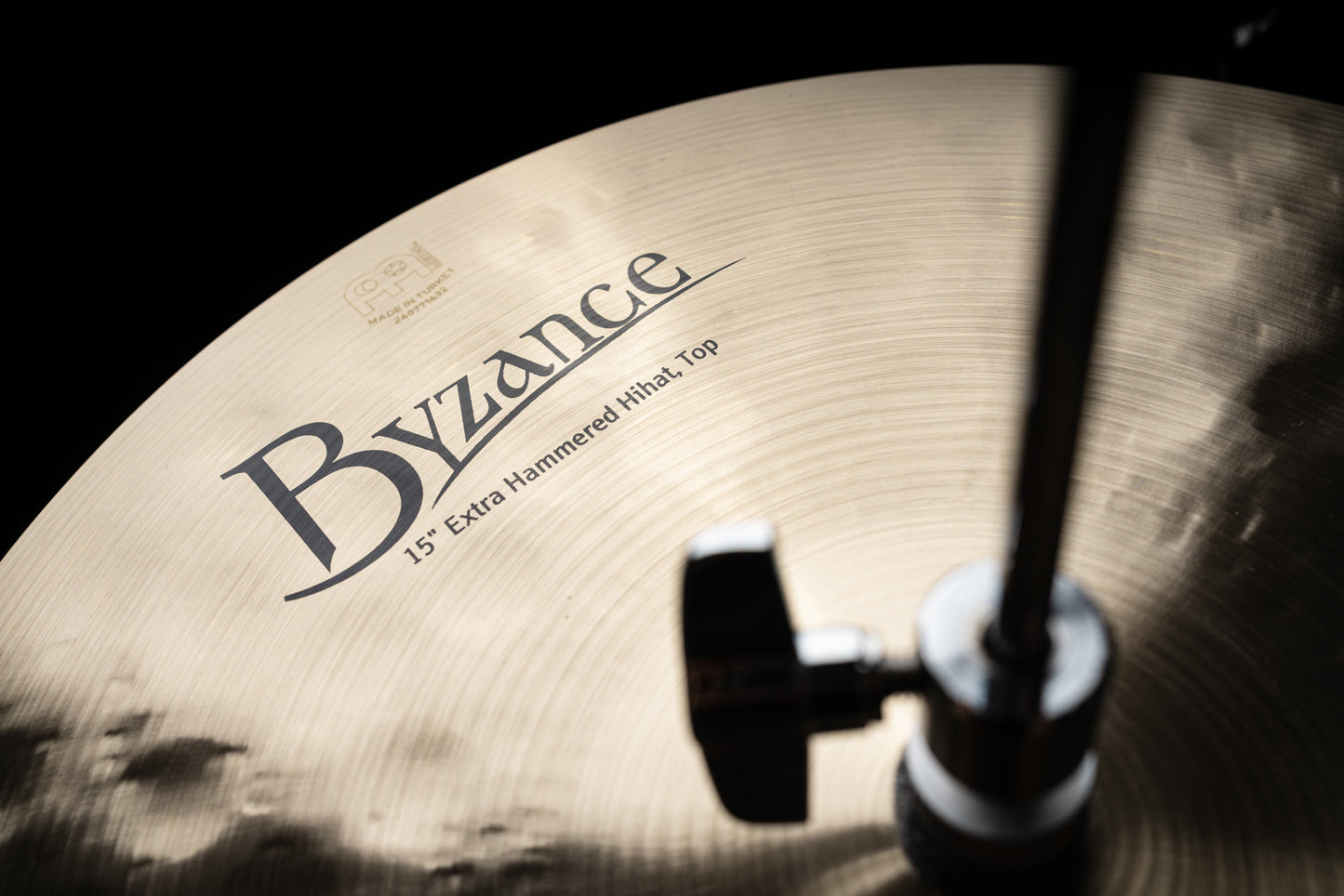 MEINL Cymbals Byzance Traditional Extra Hammered Hihat - 15"