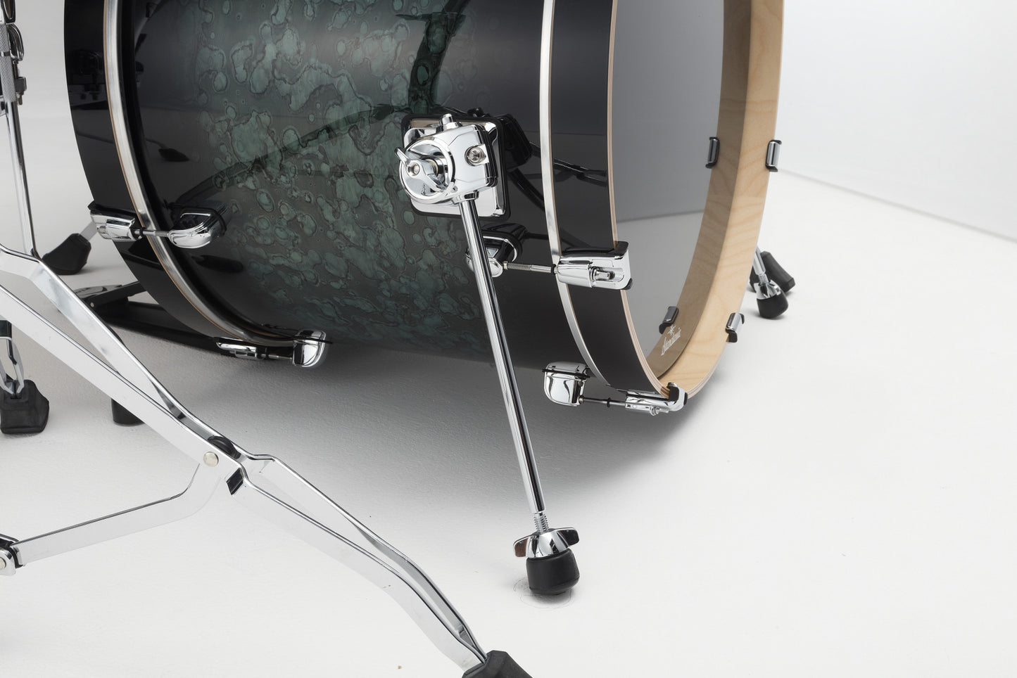 TAMA Starclassic Performer Bass Drum 22" x 18" - Molten Steel Blue Burst/Chrom HW/ohne Tom Halter