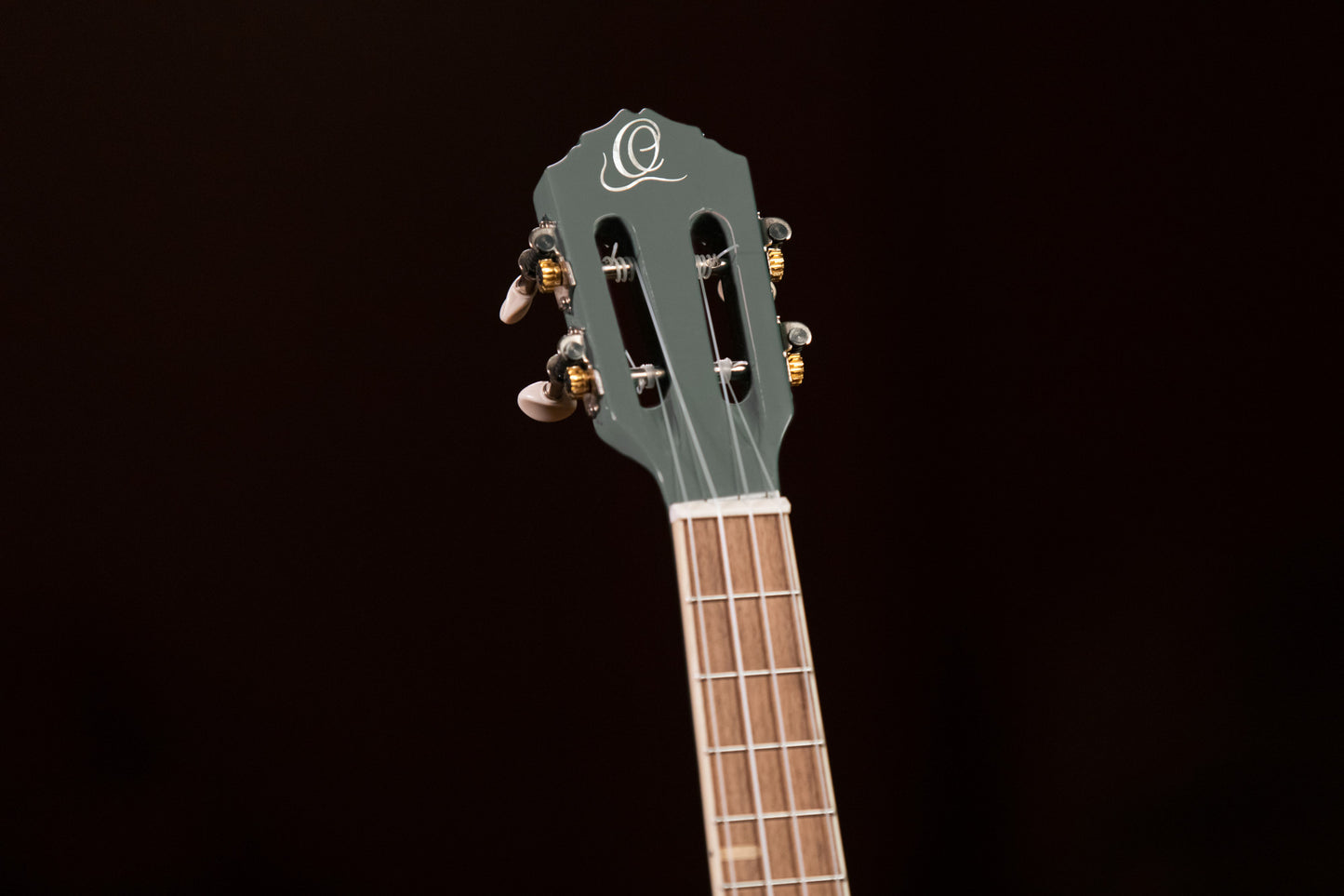 ORTEGA Gaucho Serie Ukulele 4 String - Platinum Grey + Bag
