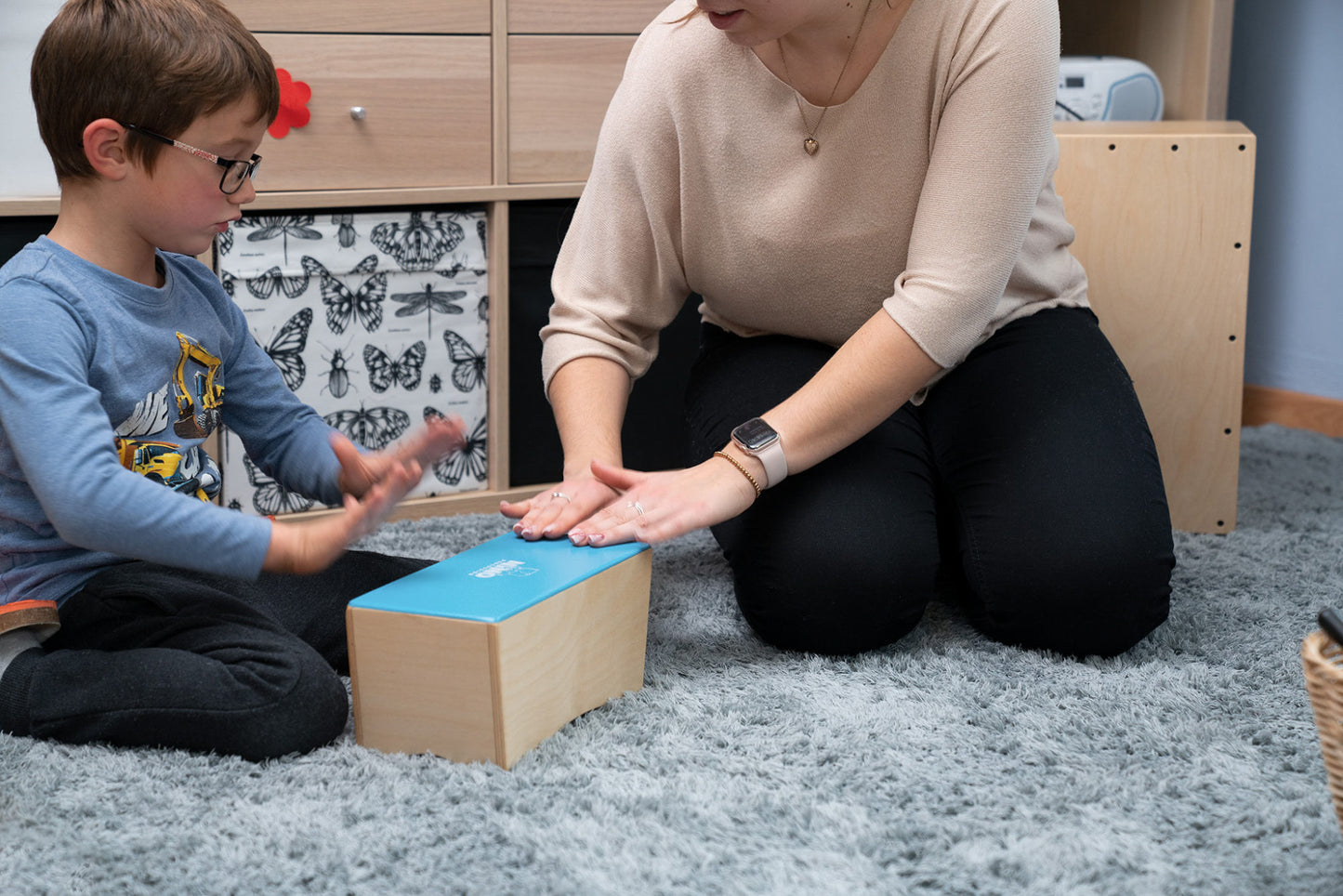 NINO Percussion Bongo Cajon Rhythmus Set fürs Klassenzimmer - 6 teilig