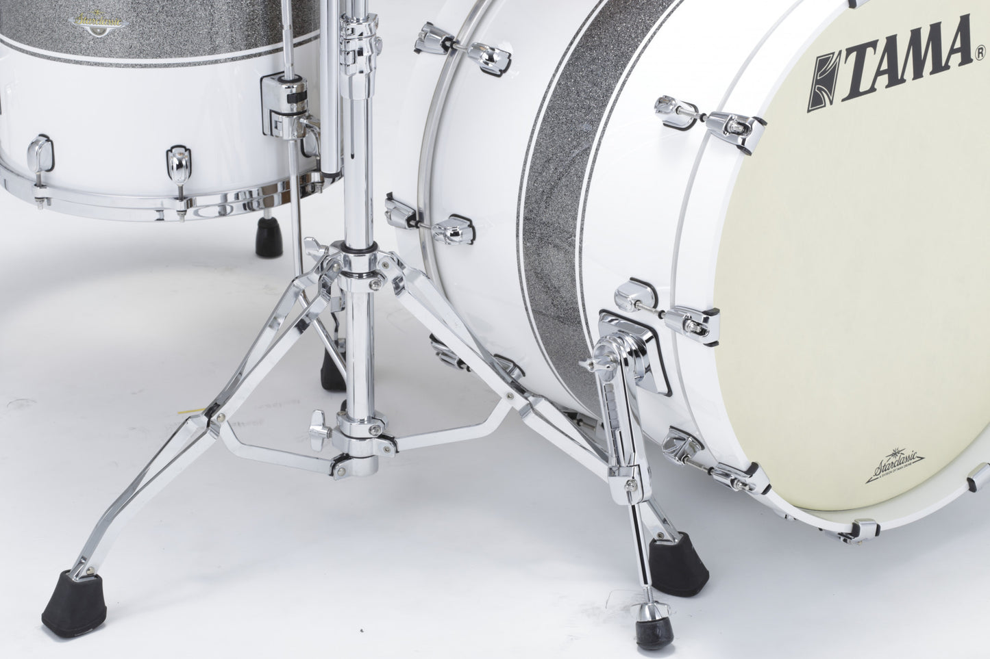 TAMA Starclassic Maple Lacquer Shell Kit 4 teilig - Silver Snow Racing Stripe/Chrom HW
