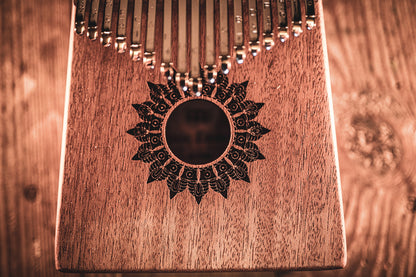 Meinl Sonic Energy Sound Hole Kalimba, 17 Töne, Mahagoni matt