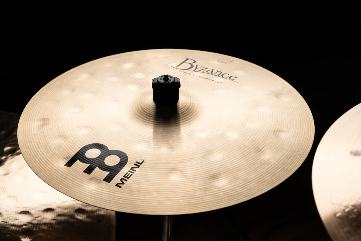 MEINL Cymbals Byzance Traditional Extra Thin Hammered Crash - 16"