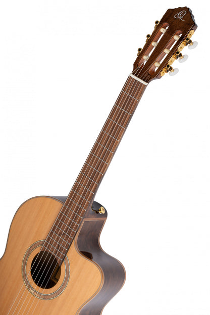ORTEGA Performer Series 4/4 Classical Guitar 6-String - Natural + Gig Bag