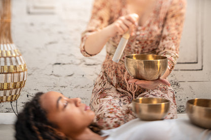 MEINL Sonic Energy Universal Series Singing Bowl Set 4 pcs - 500/700/750g + Mallet