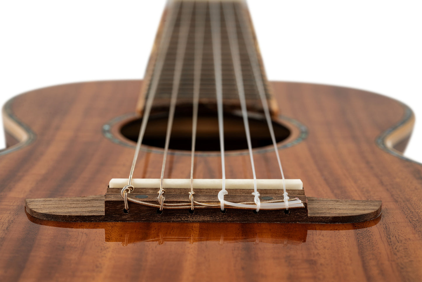 ORTEGA Mini Travel Series 1/8 Gitarre 6 String - Akazie Natur + Bag