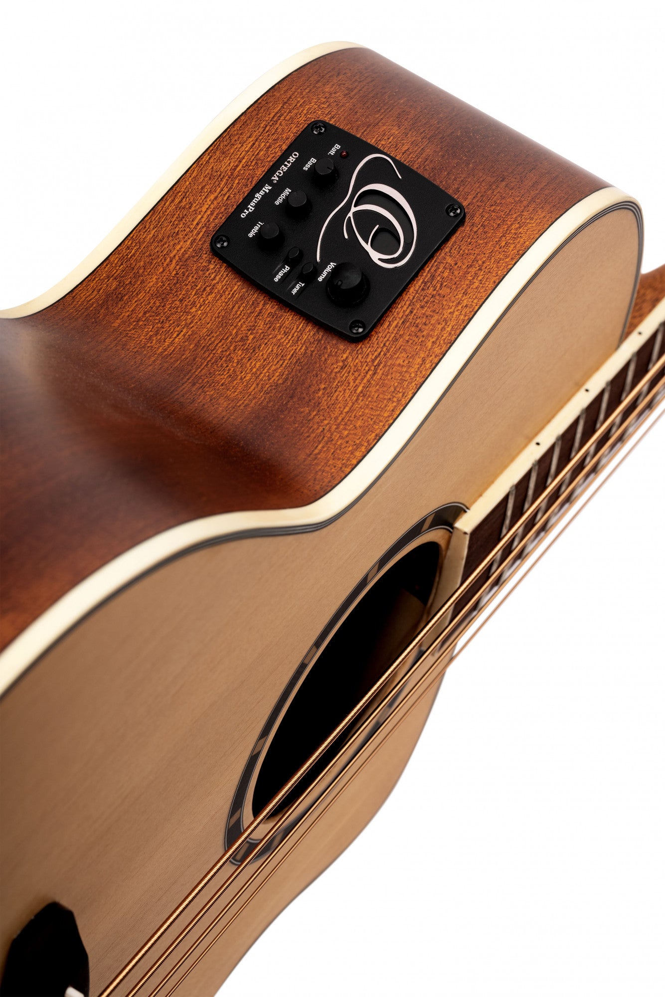 ORTEGA Deep Series 7 Medium Scale Acoustic Bass 4 String - Spruce / Mahogany Natural