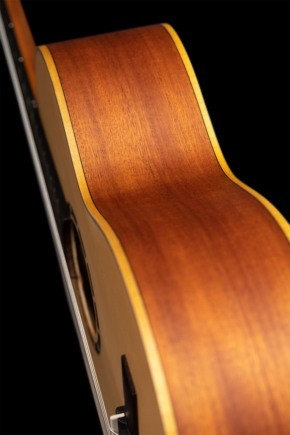 ORTEGA Family Series 7/8 Classical Guitar 6 String Lefty - Mahogany Natural + Gigbag