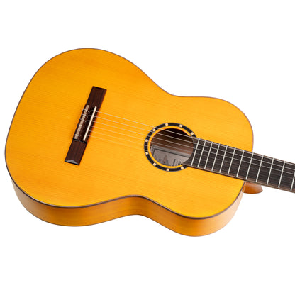 ORTEGA Family Series Pro 4/4 Classical Guitar 6 String - Solid North American Spruce + Gig Bag