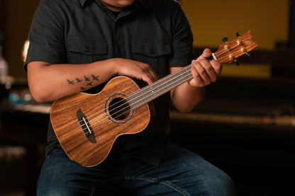 ORTEGA Timber Series Tenor Ukulele 4 String - Acacia Natural + Bag