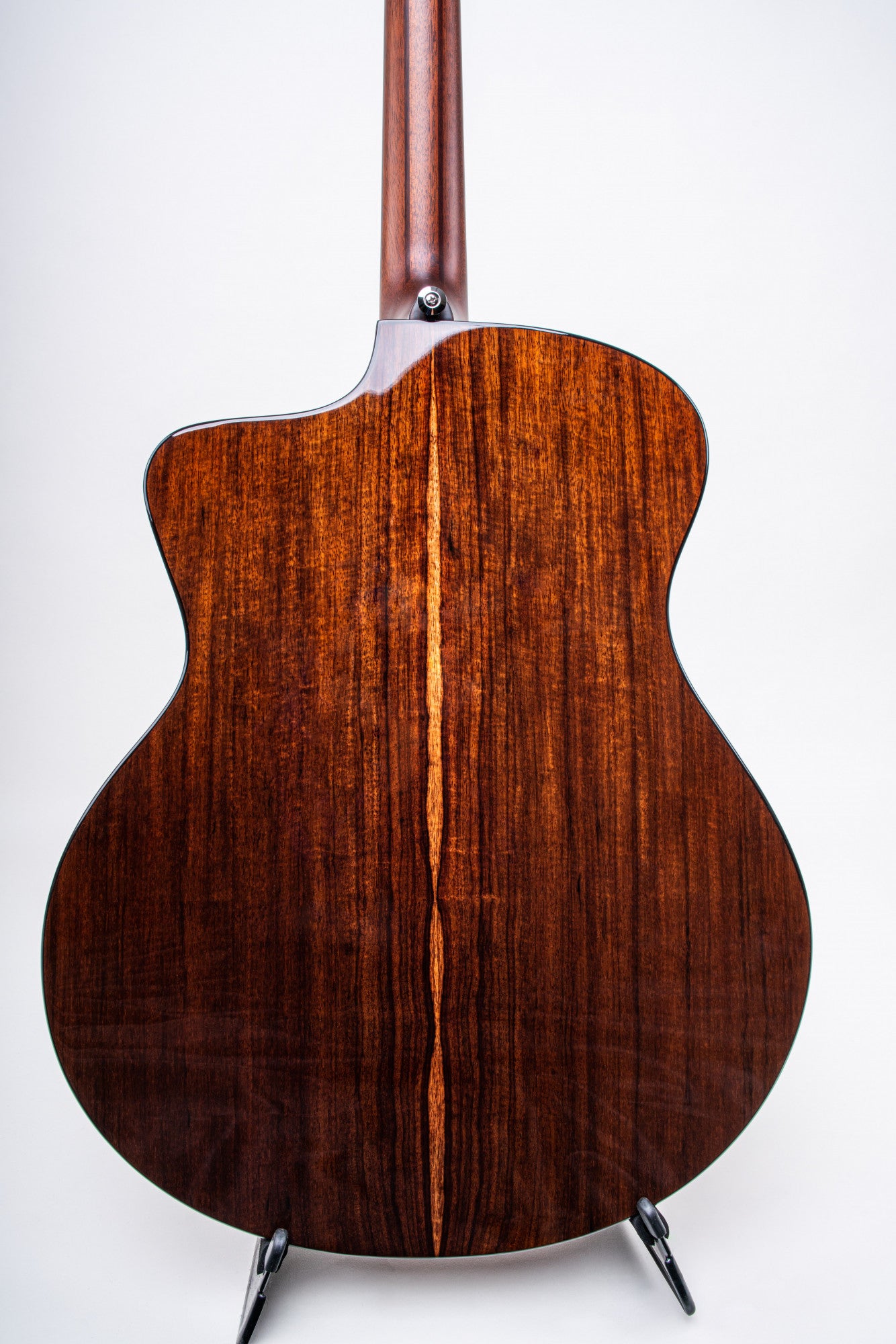 IBANEZ Jon Gomm Signature Acoustic Guitar 6-String - Black Satin Top / Natural High Gloss Back and Sides + Case