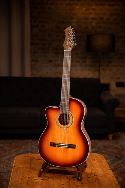 ORTEGA Performer Series 4/4 Konzertgitarre 6-String Lefty - Sunburst + Gigbag