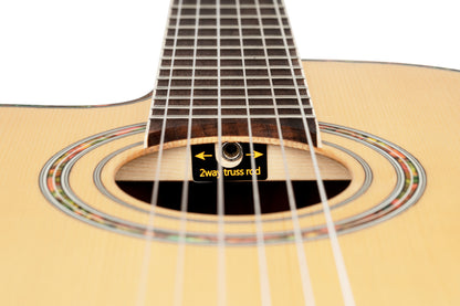 ORTEGA Family Series Pro 4/4 Konzertgitarre 6 String Lefty - Massive Fichte / Mahagoni Natur + Bag