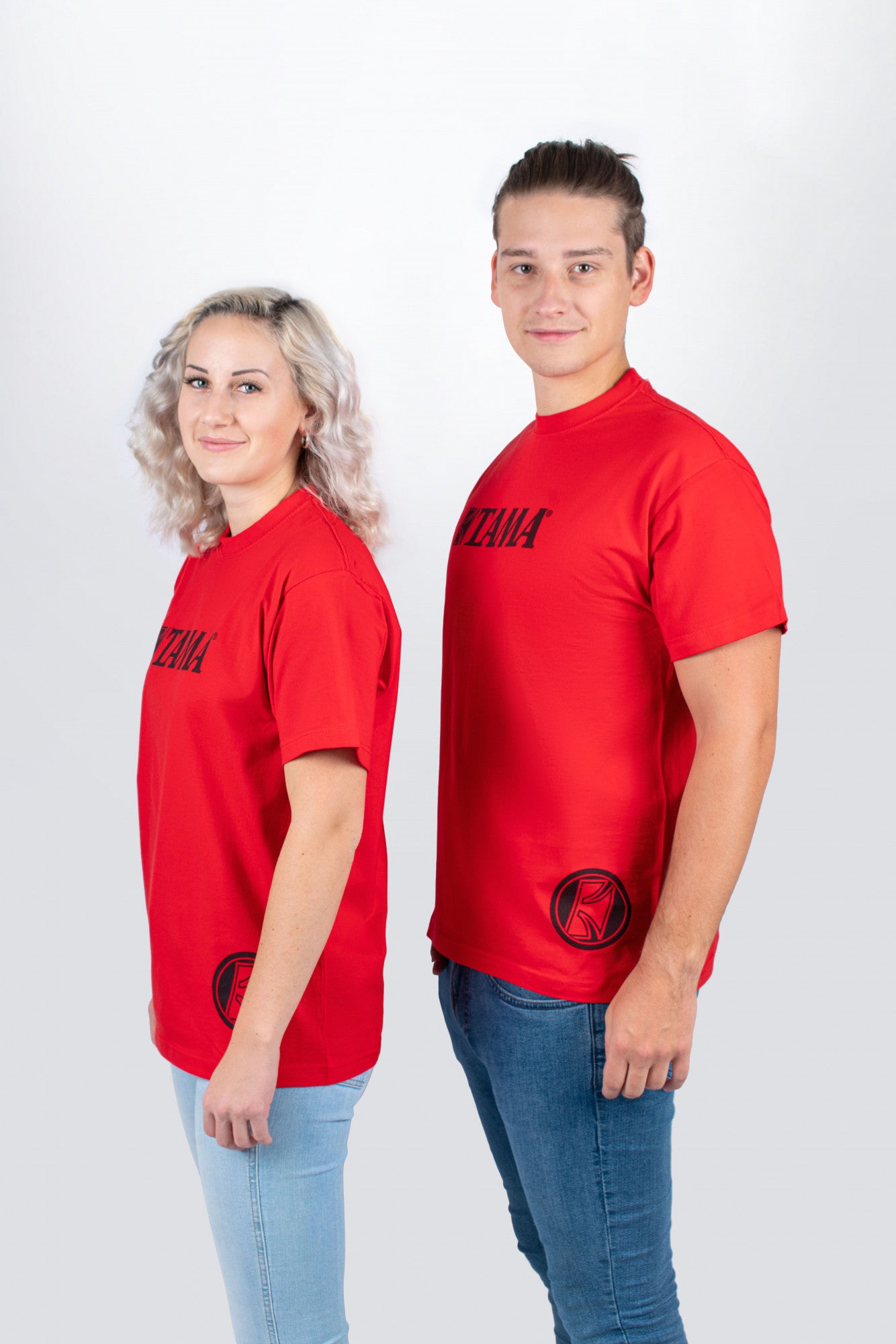 Tama t-shirt in red with logo on chest