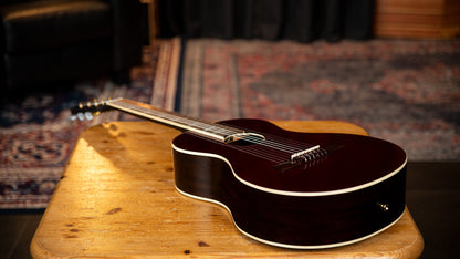 ORTEGA Ranger Series 4/4 Konzertgitarre 6-String - Dunkelrot + Gigbag