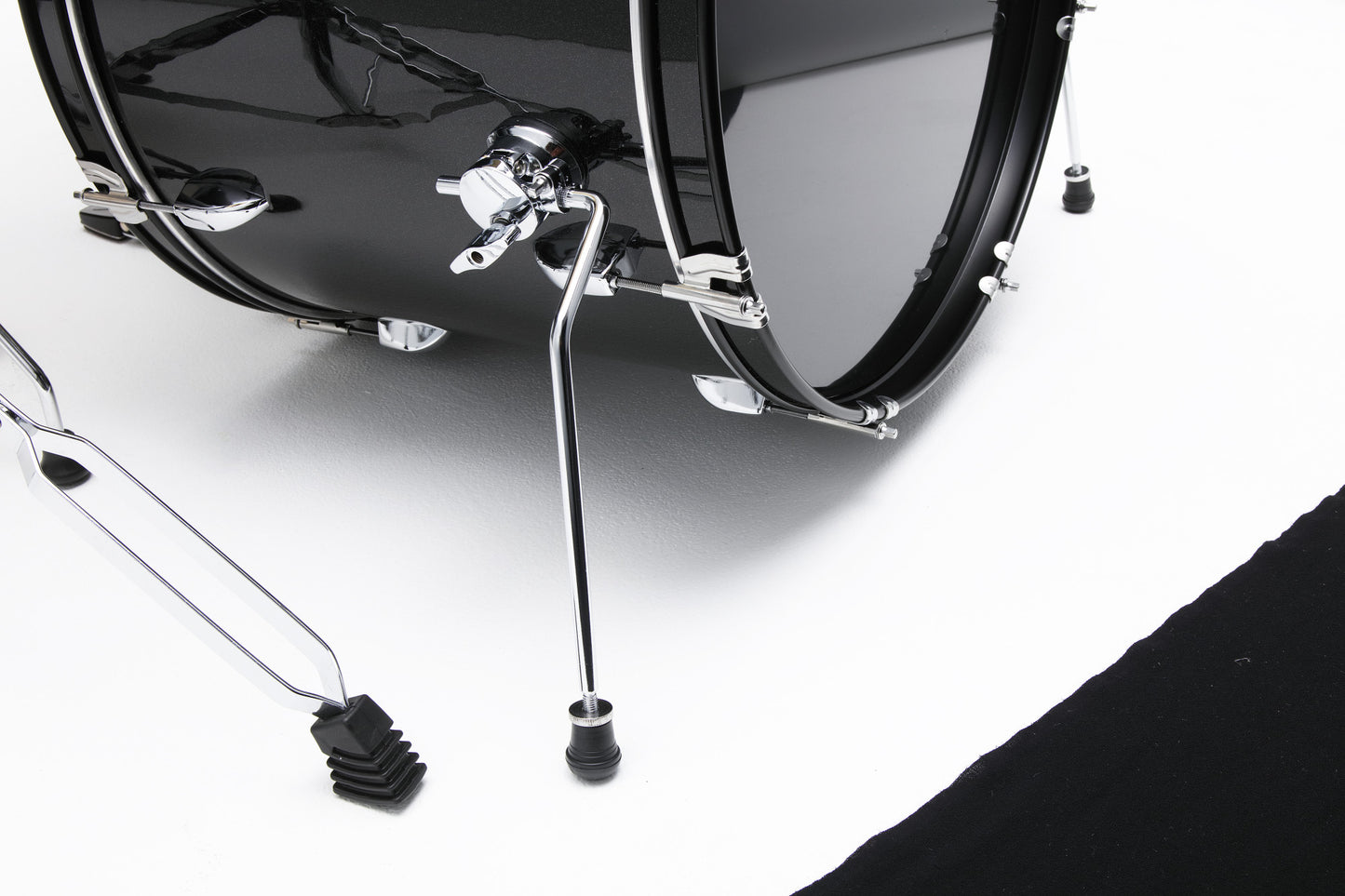 TAMA Stagestar Drum Set 5 teilig (22" BD) - Black Night Sparkle/Chrom HW + MEINL Cymbals BCS Cymbal Set