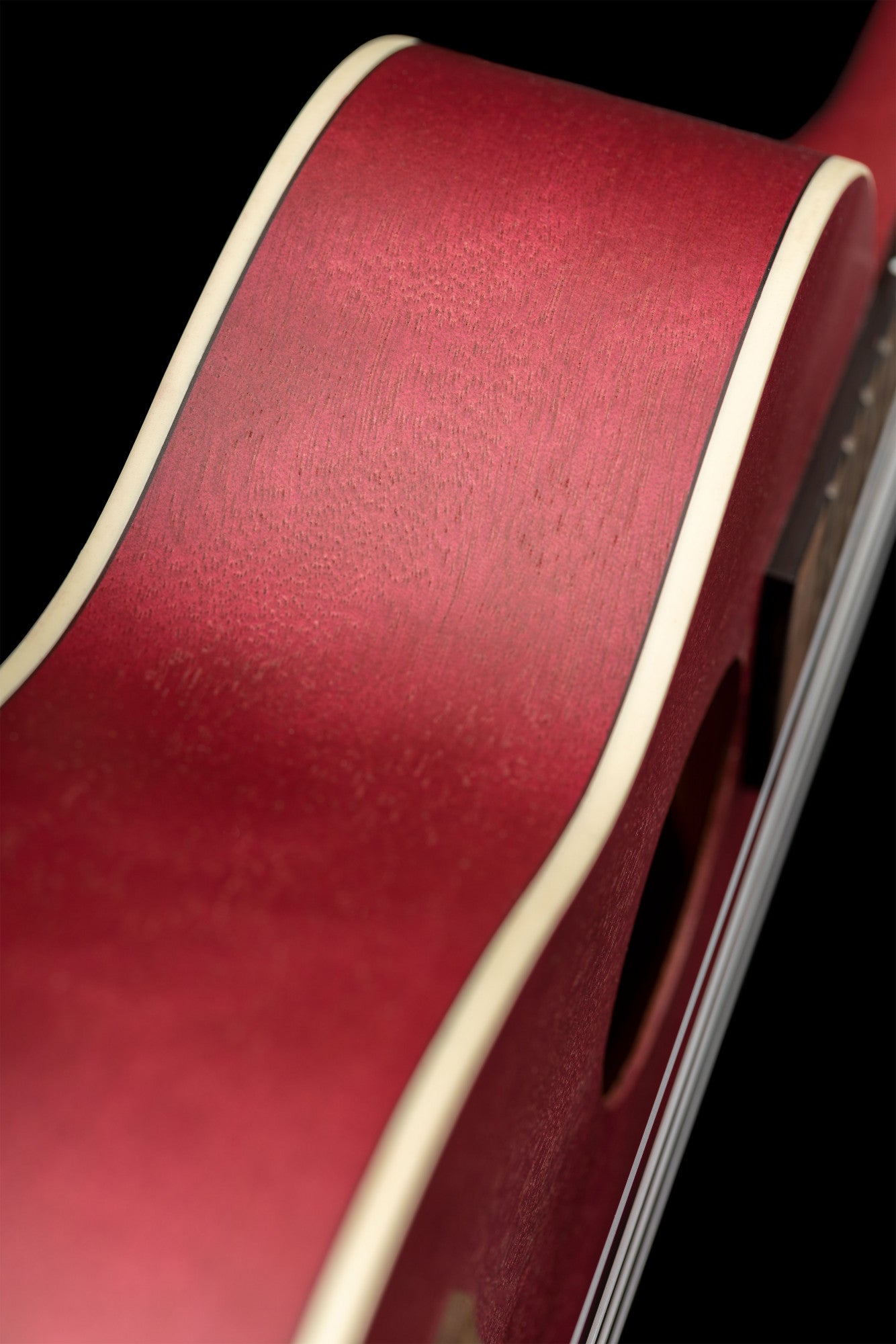 ORTEGA Earth Series Concert Ukulele 4 String - Raspberry Red