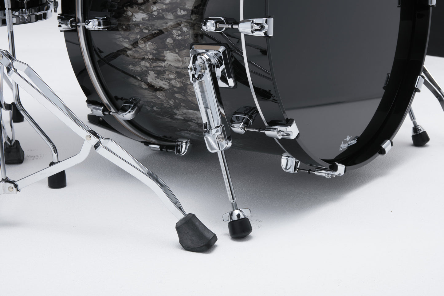 TAMA Starclassic Walnut/Birch Lacquer Bass Drum 22" x 16" - Molten Platinum Burst/Chrom HW/ohne Tom Halter