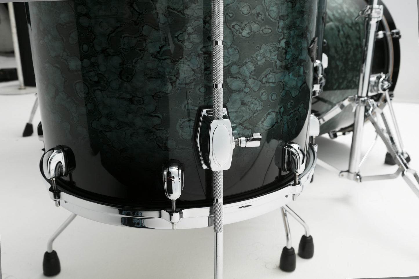 TAMA Starclassic Performer Floor Tom 18" x 16" - Molten Steel Blue Burst/Chrome HW